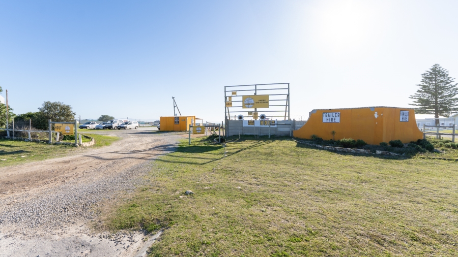 Commercial Property for Sale in Struisbaai Western Cape